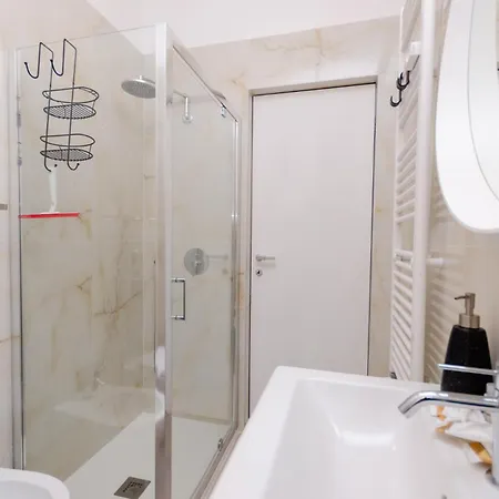 Apartment Vivimi Fiordalisi Stile & Comfort Vicino Metro Milan