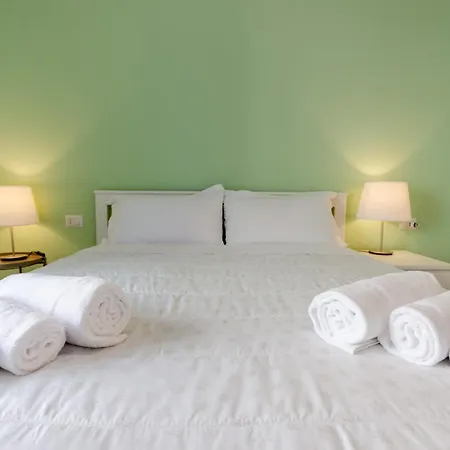 Apartment Vivimi Fiordalisi Stile & Comfort Vicino Metro Milan