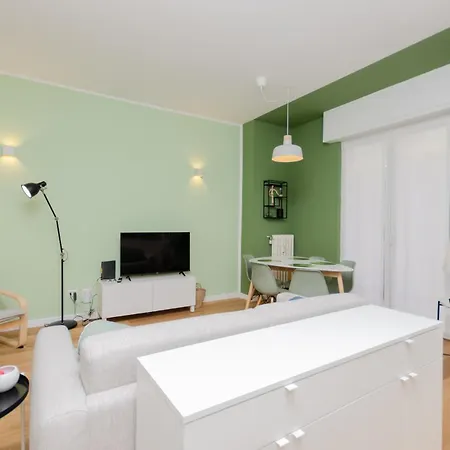 Vivimi Fiordalisi Stile & Comfort Vicino Metro Апартаменты *