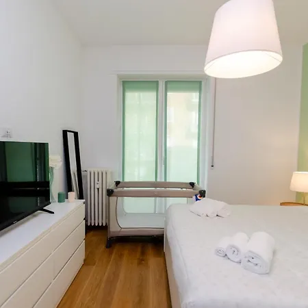 Apartment Vivimi Fiordalisi Stile & Comfort Vicino Metro *