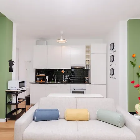 Vivimi Fiordalisi Stile & Comfort Vicino Metro Apartment Milan