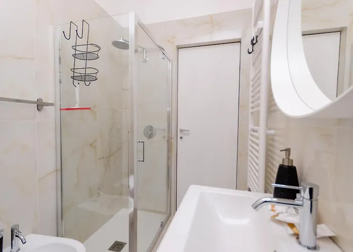 דירה Vivimi Fiordalisi Stile & Comfort Vicino Metro מילאנו