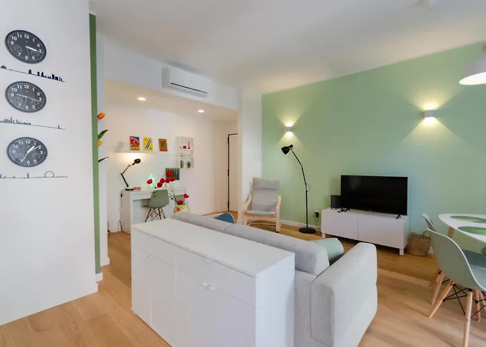דירה Vivimi Fiordalisi Stile & Comfort Vicino Metro מילאנו